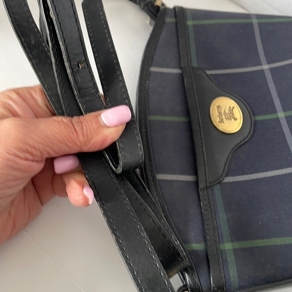 Authentic Burberry Check Crossbody/Shoulder Bag. - Picture 12 of 17
